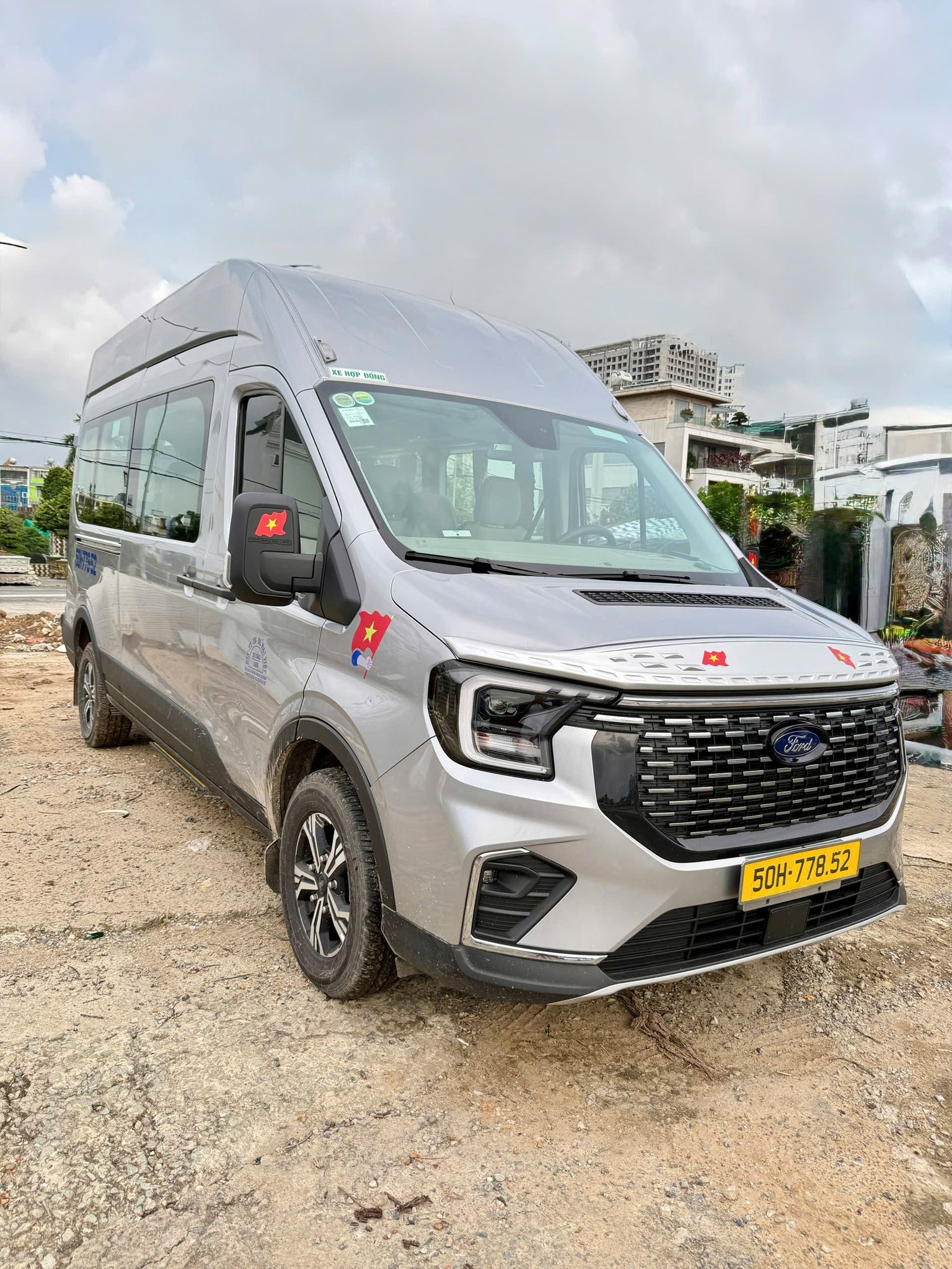 Các dòng xe cho thuê xe du lịch phổ biến tại Hoàng Khánh Car