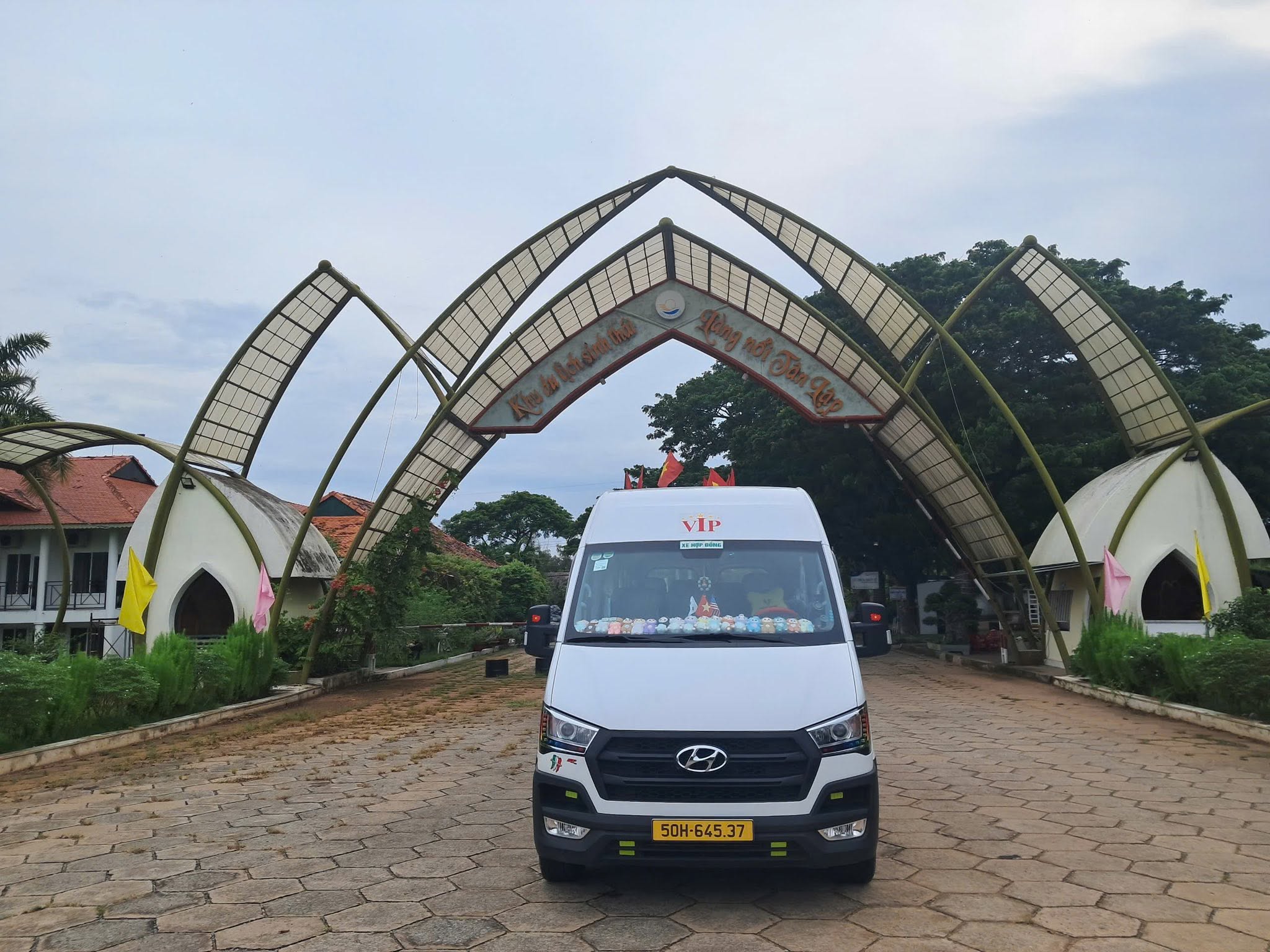 Kinh nghiệm lựa chọn dịch vụ thuê xe du lịch phù hợp
