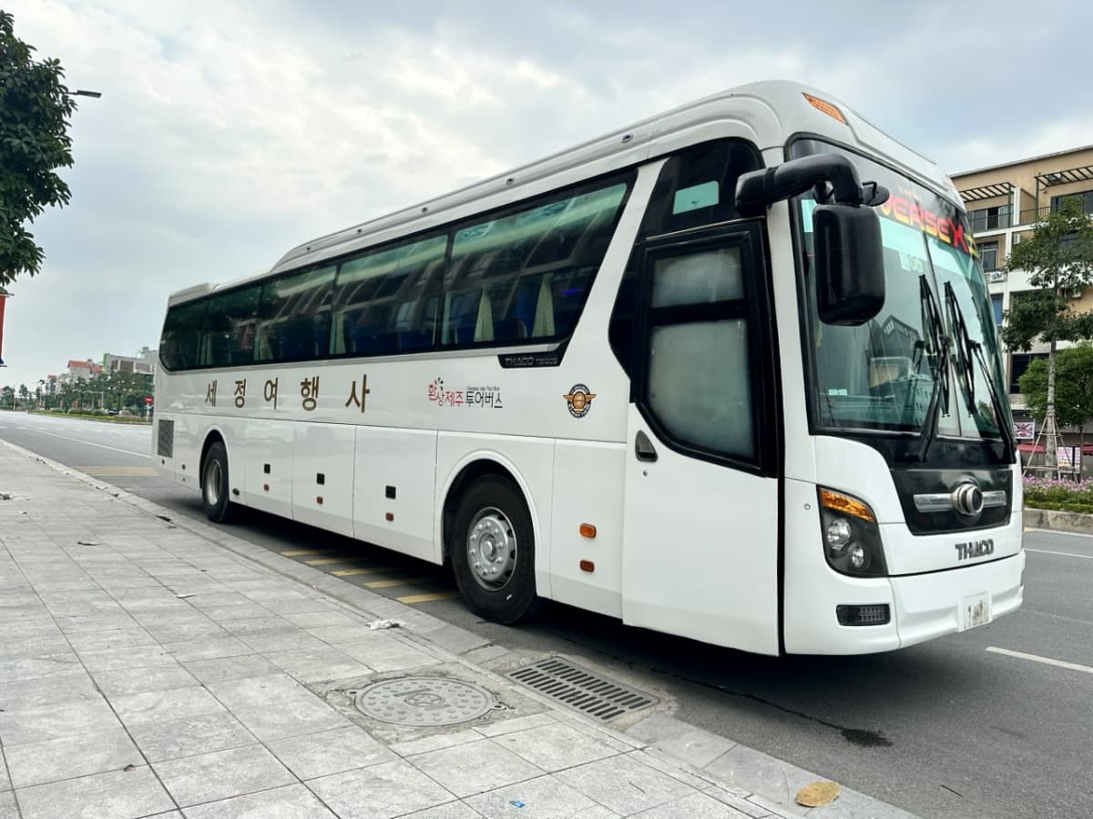 Thuê Xe 45 Chỗ Đi Tour Du Lịch