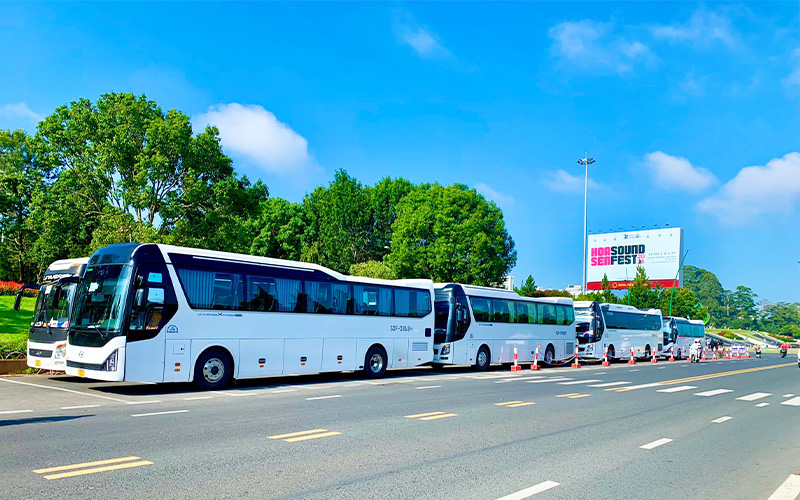 Cho Thuê Xe 45 Chỗ Đời Mới An Toàn