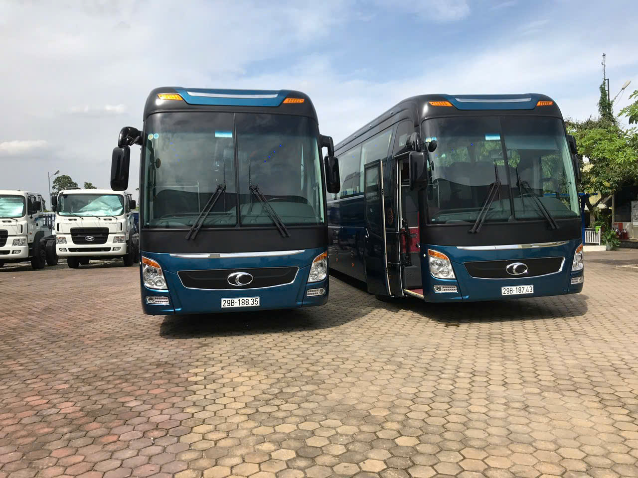 Dịch Vụ Thuê Xe 45 Chỗ Chuyên Nghiệp