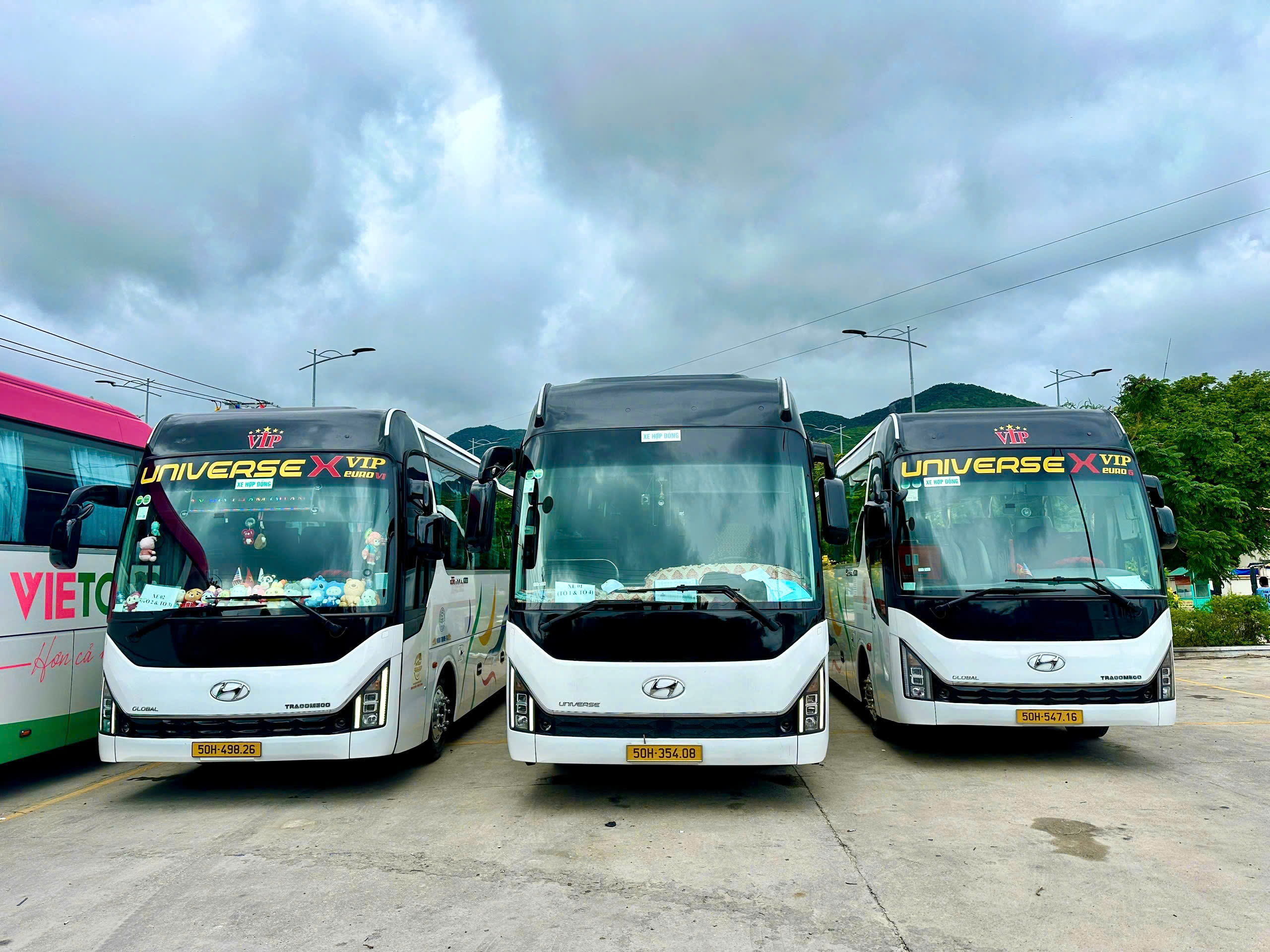 Dịch Vụ Xe 29 Chỗ Giá Cạnh Tranh