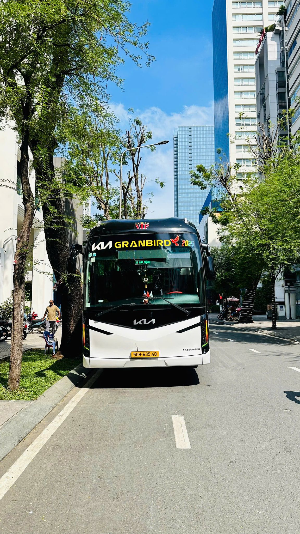 Thuê xe 29 chỗ đi Nha Trang không phát sinh