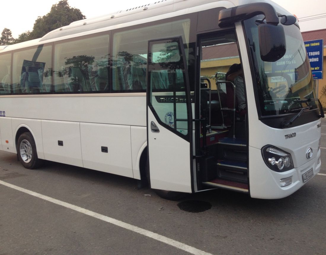 Thuê Xe 29 Chỗ Đưa Đón Nhân Viên