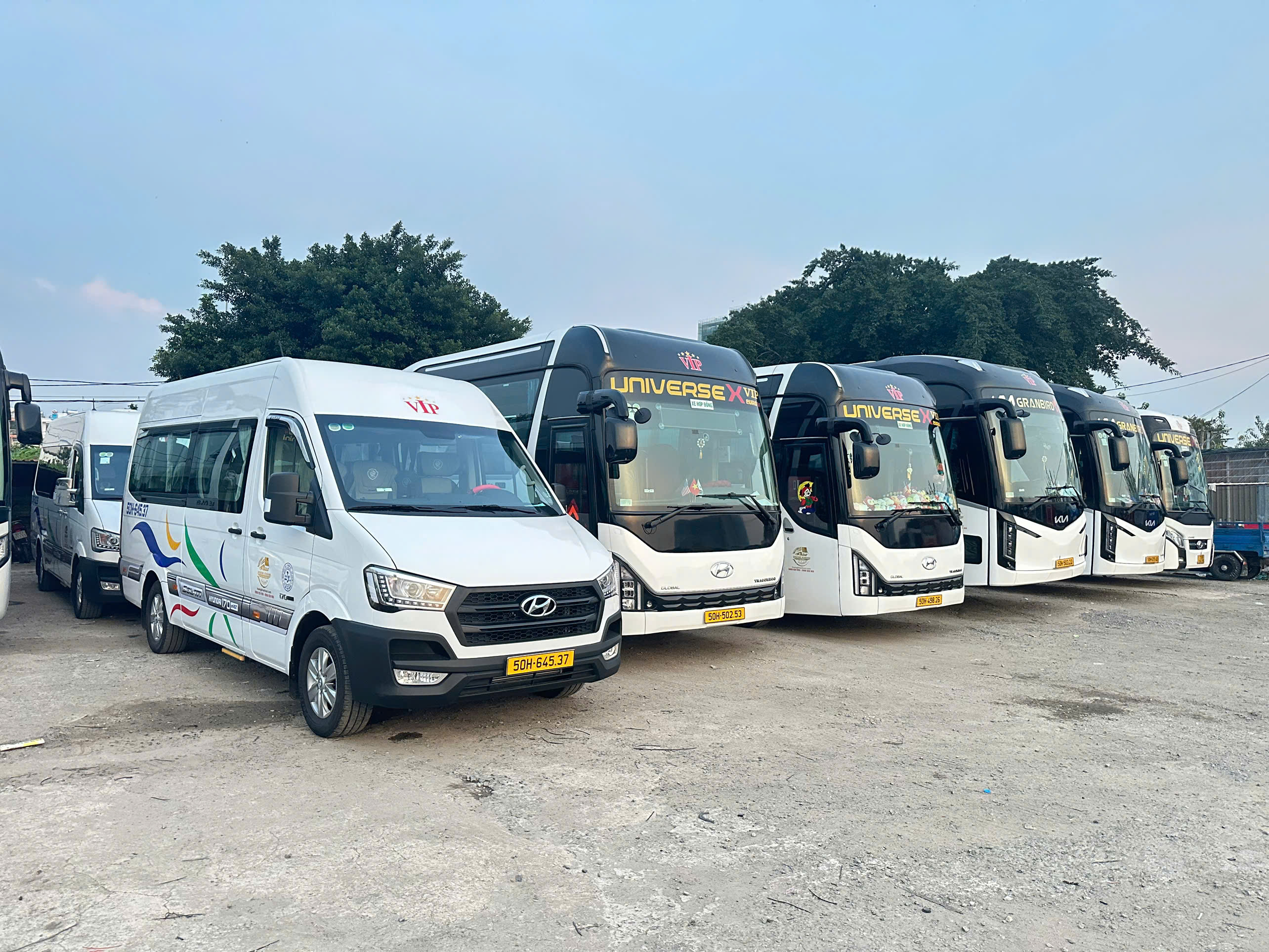 Thuê Xe 45 Chỗ An Toàn – Đúng Lịch