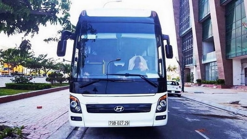 Thuê Xe 45 Chỗ Cho Công Ty & Trường Học