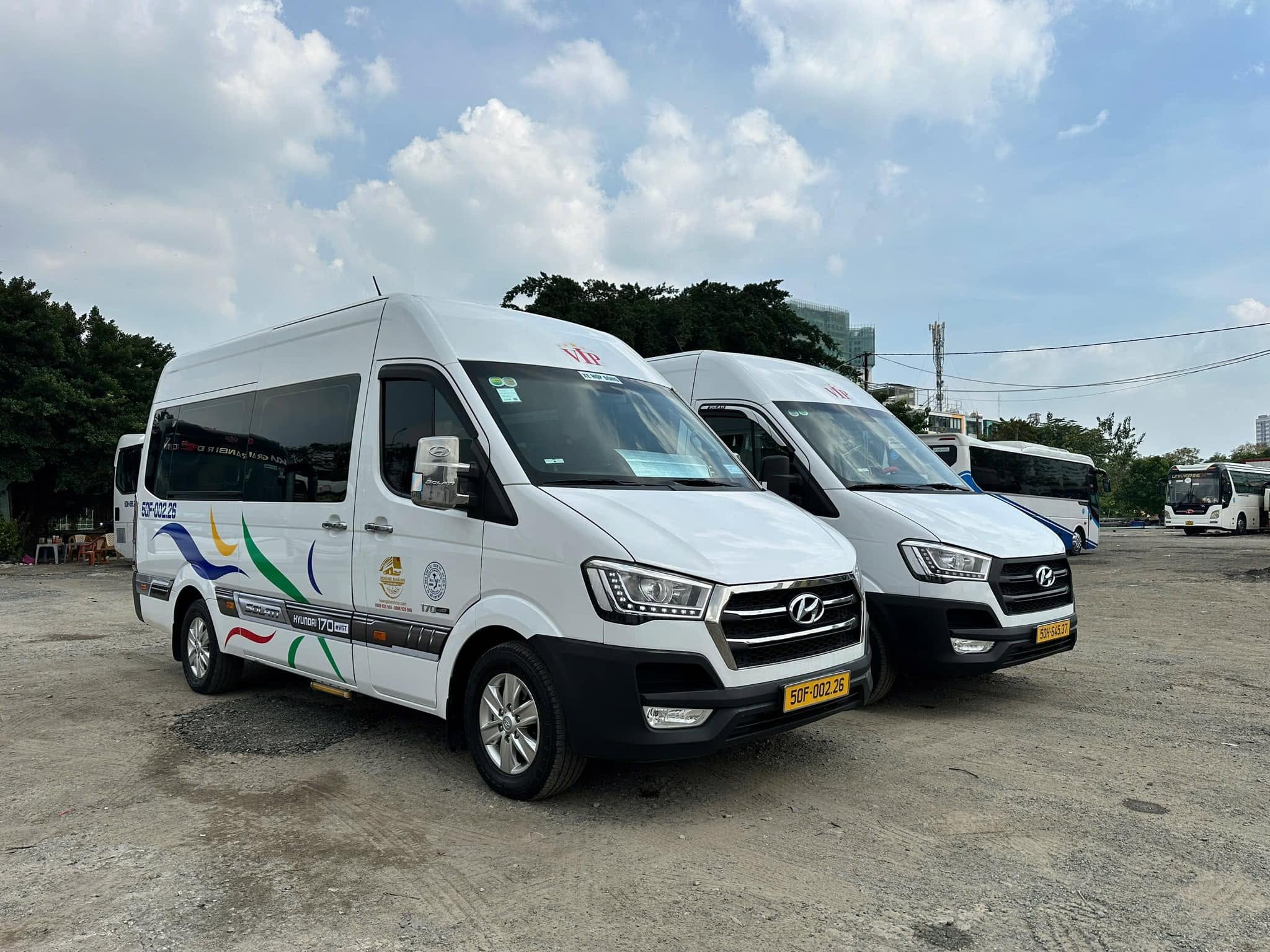 Tầm Quan Trọng Của Dịch Vụ Thuê Xe Du Lịch Trong Việc Đưa Đón Nhân Viên