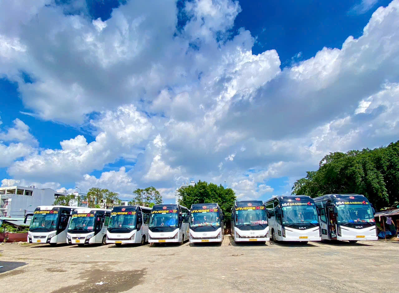 Đơn Vị Cho Thuê Xe Du Lịch 29 Chỗ Giá Rẻ, Chất Lượng