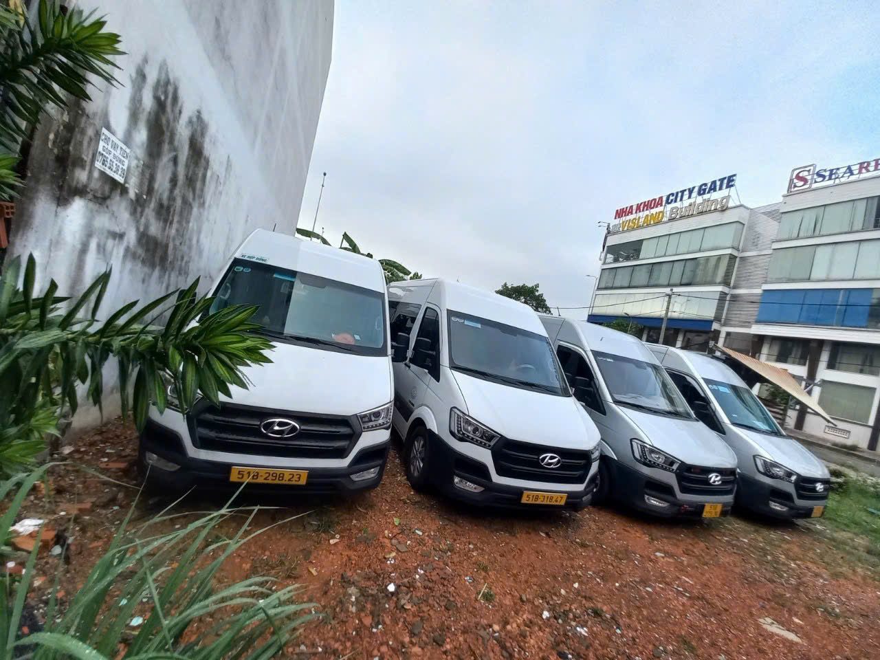 Những Ưu Đãi Khi Thuê Xe Du Lịch 16 Chỗ